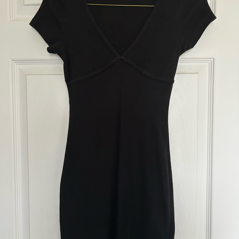 Elegant Black Dress